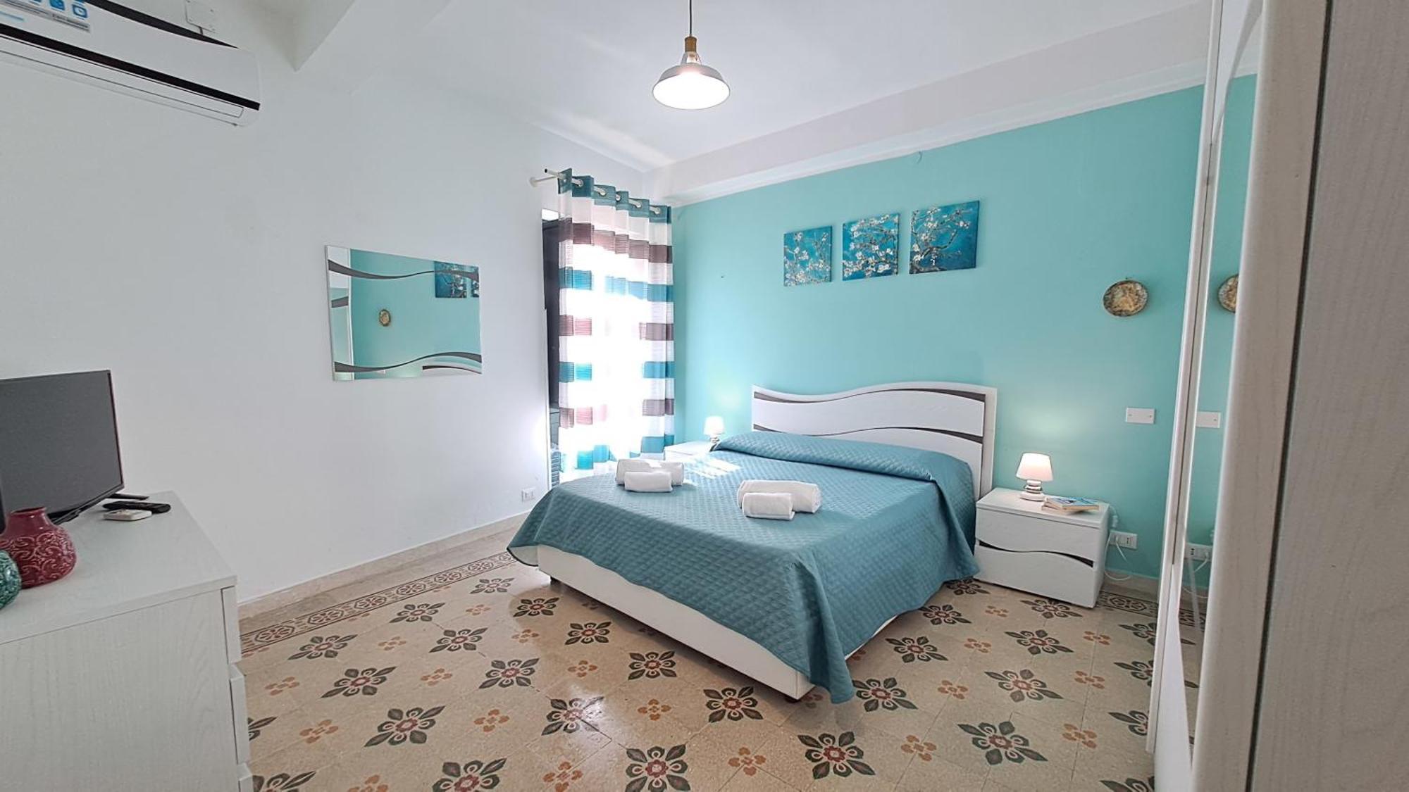 Sky Apartment By Casa In Mente تْشيفالو المظهر الخارجي الصورة