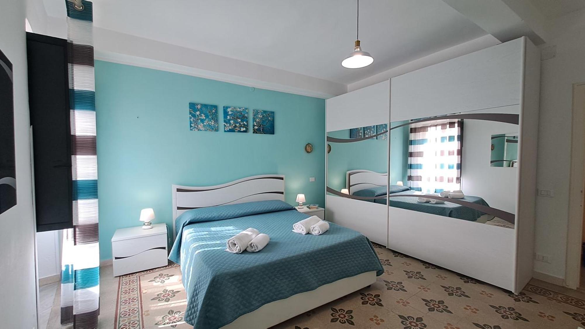 Sky Apartment By Casa In Mente تْشيفالو المظهر الخارجي الصورة